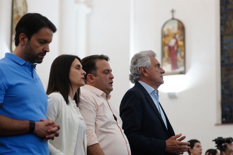 Em Anápolis, governador Ronaldo Caiado participa de celebração pelo dia de Sant'Ana, padroeira da cidade