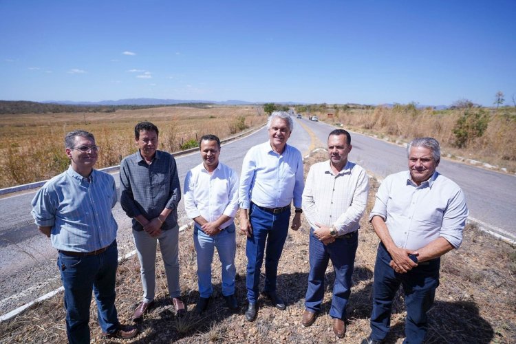 Governador vistoria obras em rodovias que ligam Nordeste e Norte goianos