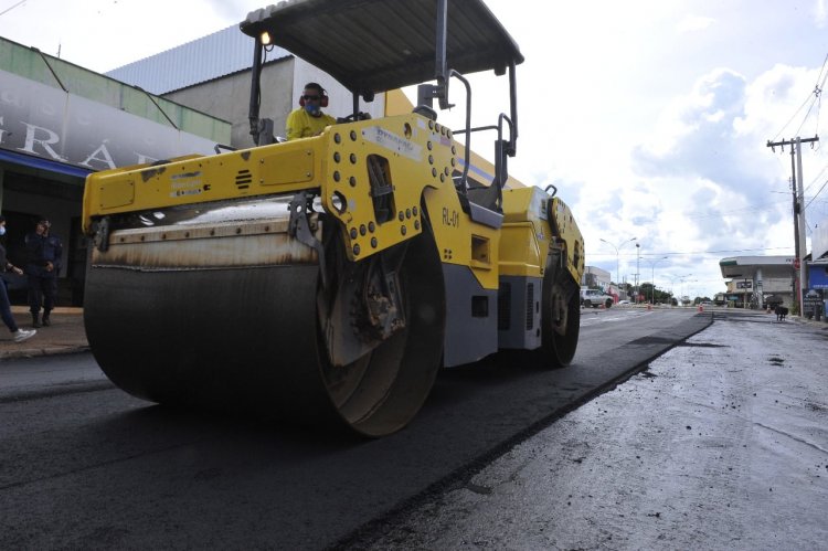 Governo de Goiás faz recuperação asfáltica em 20 municípios nesta semana