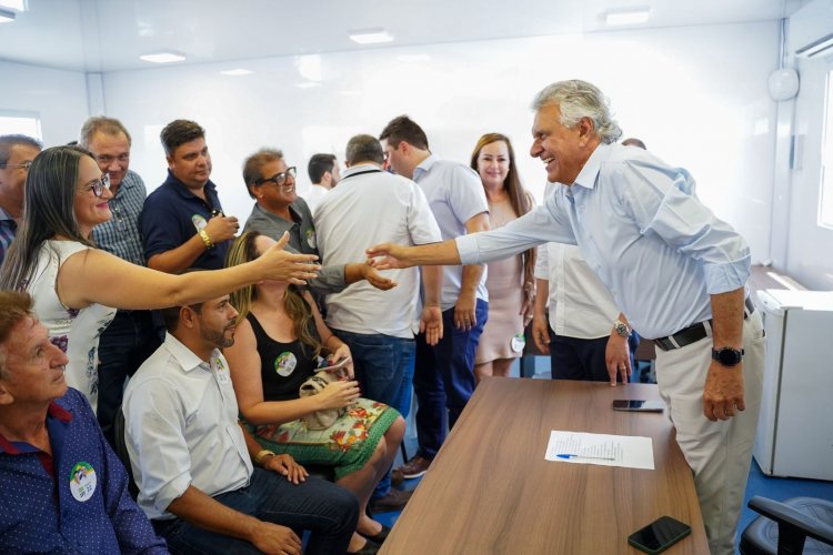 Caiado inicia agenda com prefeitos pela reeleição de Bolsonaro