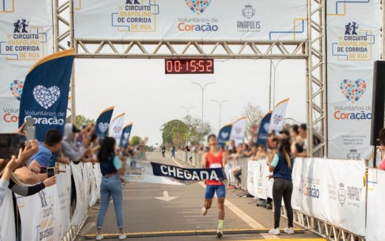 Colégio Militar faz homenagem a estudante de 12 anos que morreu após passar mal ao cruzar a linha da chegada em corrida