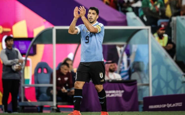 Suárez tem proposta oficial do Grêmio, que aguarda resposta do uruguaio