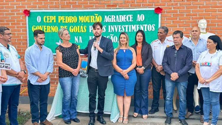 Deputada Estadual Zeli Fritsche participa da entrega de  uniformes e materiais escolares para estudantes em Cidade Ocidental