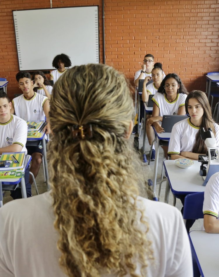 Governo de Goiás abre inscrições para seleção de gestores escolares