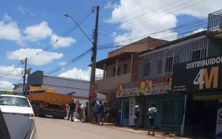 Urgente: Idoso morre após ser atingido por caminhão no centro de Formosa