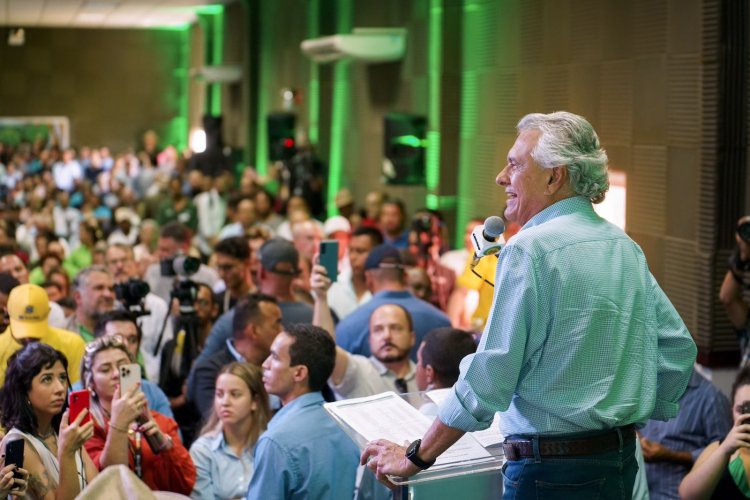 Na Tecnoshow, Caiado reforça prioridade ao agro