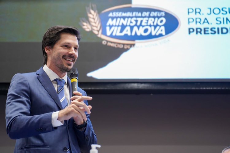 Daniel Vilela enaltece obras sociais da Assembleia de Deus em reunião com pastores