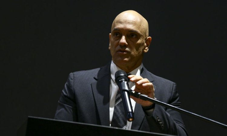 Moraes manda Telegram indicar representante legal para não sair do ar