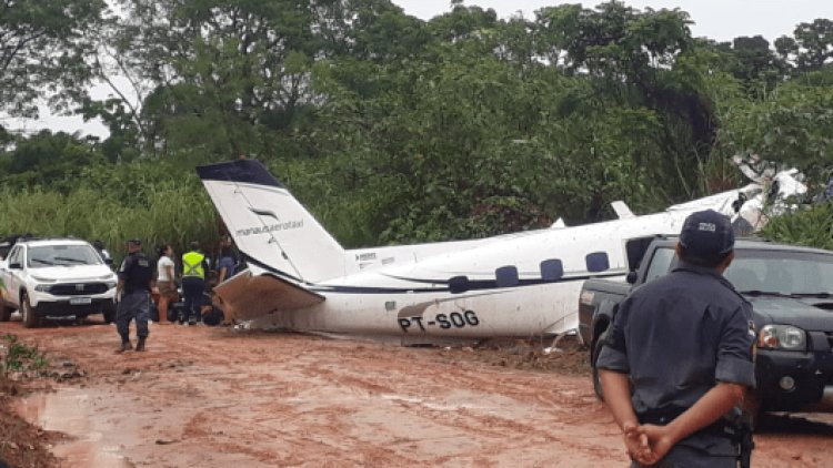 Avião cai em Barcelos e deixa 14 mortos