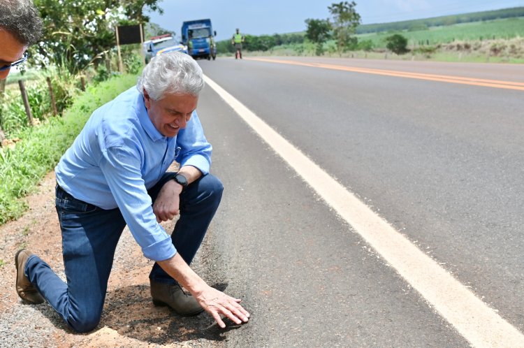 Caiado entrega 100 km de rodovias novas e benefícios sociais em Goianésia