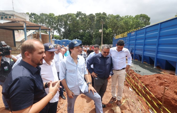 Daniel Vilela visita obras de tratamento de água em Caldas Novas