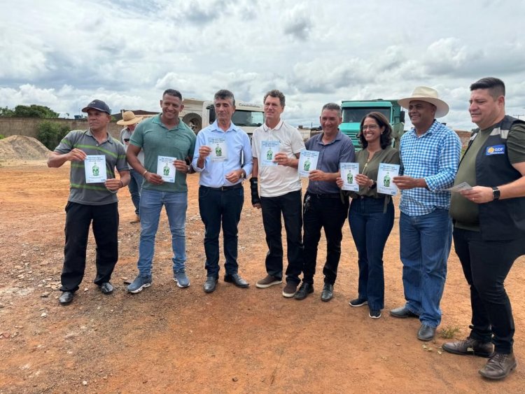 União de municípios do entorno, GDF e Governo de Goiás no combate à dengue: uma resposta sem fronteiras