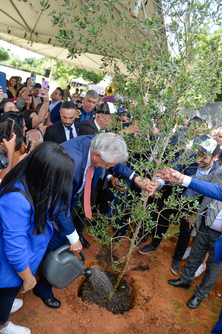 Caiado inaugura parque em homenagem às vítimas do atentado em Israel