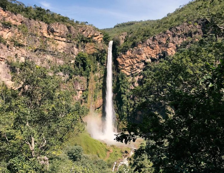 Salto do Itiquira conquista turistas nacionais e internacionais