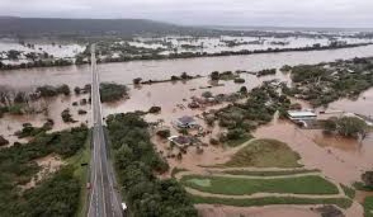 Chuvas rompem barragem no RS. São 24 mortos e 10 mil desabrigados