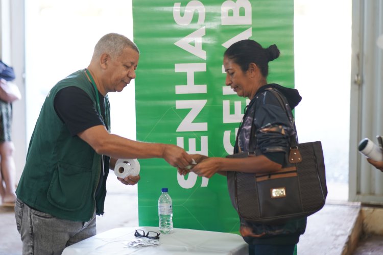 Governo de Goiás entrega 924 cartões do Aluguel Social em Planaltina