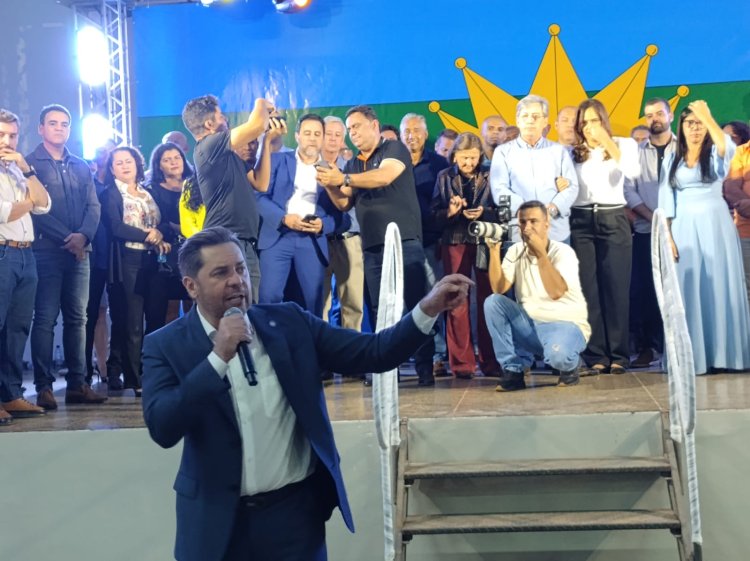 Presidente da Alego visita Formosa, promete emendas parlamentares e declara apoio a pré-candidato à prefeitura