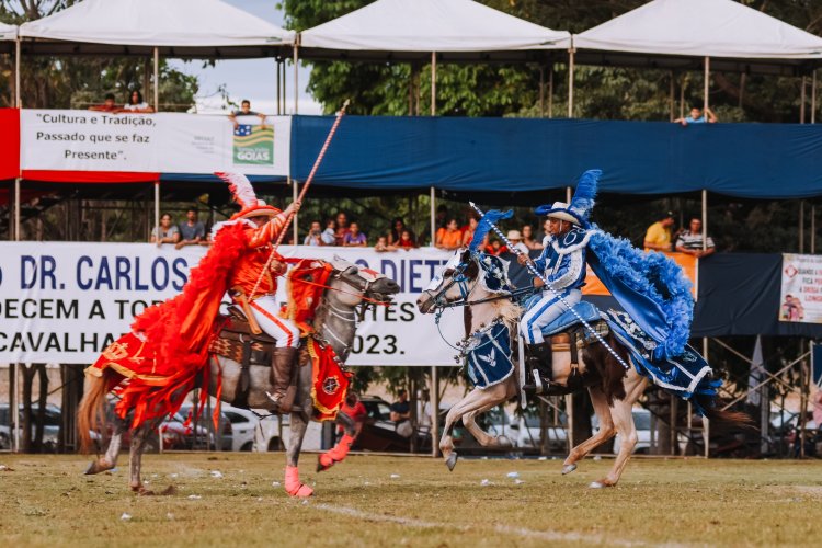 Com apoio do Governo de Goiás, Crixás realiza tradicionais Cavalhadas neste final de semana