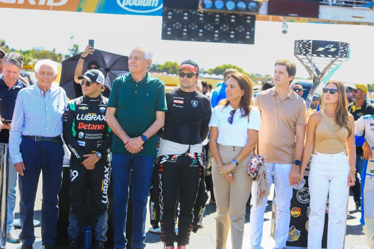 Daniel Vilela homenageia pioneirismo de Leonino Caiado, governador que construiu autódromo de Goiânia