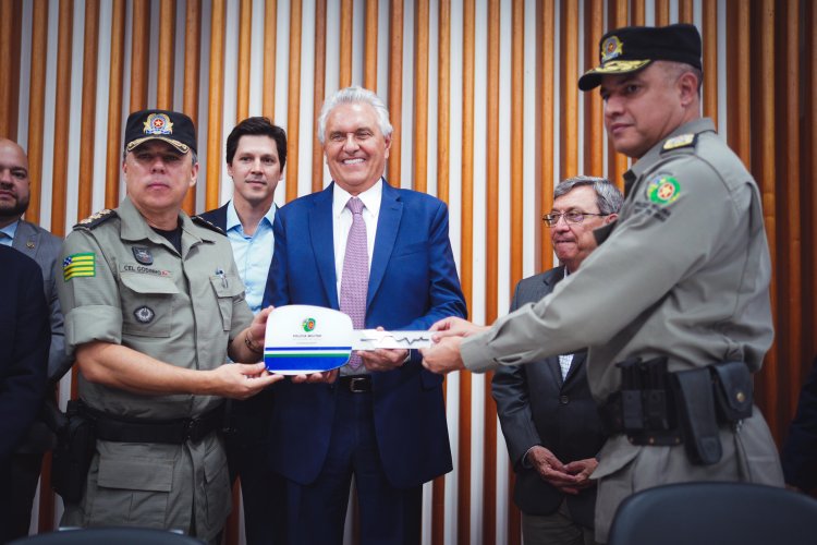 Caiado entrega 90 viaturas novas para ao Comando de Policiamento Rodoviário da Polícia Militar