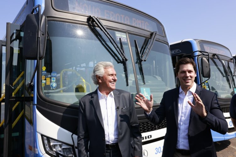 “Nova frota traz eficiência e conforto para o transporte coletivo”, destaca Daniel Vilela durante entrega de 132 novos ônibus