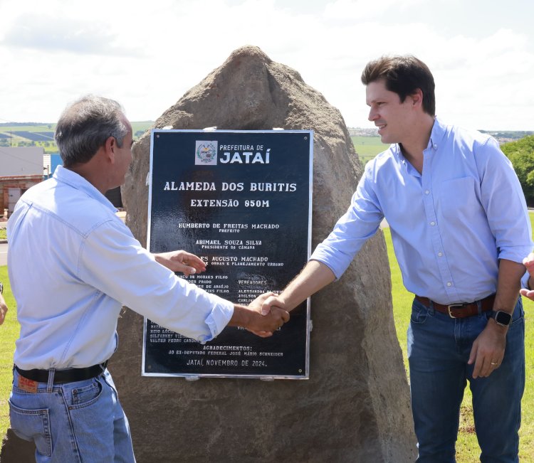 “Nossa responsabilidade é grande diante de seu legado”, diz Daniel Vilela em homenagem ao pai, Maguito