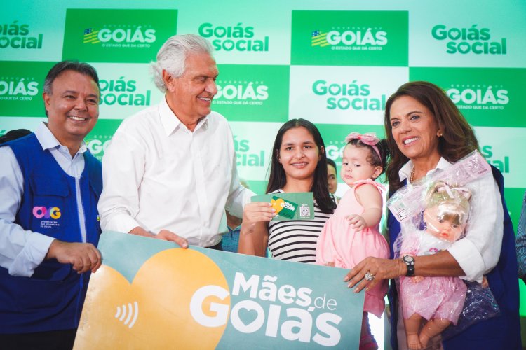 Ronaldo Caiado anuncia reajuste no valor do Mães de Goiás