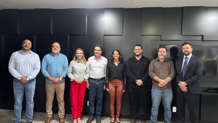 Caroline Fleury participa de primeira reunião do secretariado em Cristalina